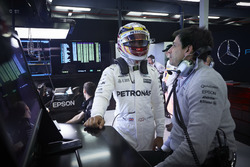 Lewis Hamilton, Mercedes AMG, con Toto Wolff, Mercedes AMG