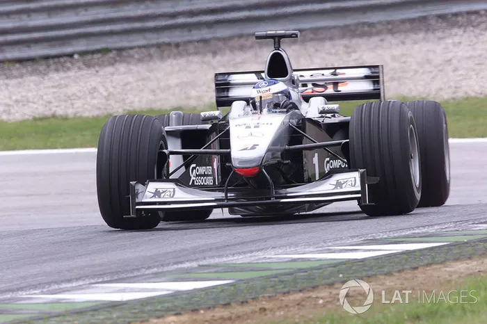 Mika Hakkinen, McLaren MP4/13