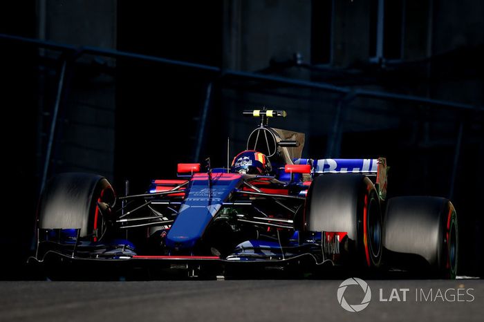 Carlos Sainz Jr., Scuderia Toro Rosso STR12