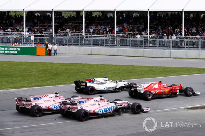 Kimi Raikkonen, Ferrari SF70H, Felipe Massa, Williams FW40, Sergio Perez, Sahara Force India F1 VJM10 y Esteban Ocon, Sahara Force India F1 VJM10