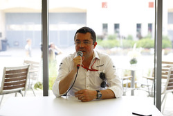 Eric Boullier, directeur de la compétition, McLaren, tient une conférence de presse