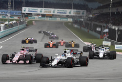 Ленс Стролл, Williams FW40, Естебан Окон, Sahara Force India F1 VJM10, Феліпе Масса, Williams FW40