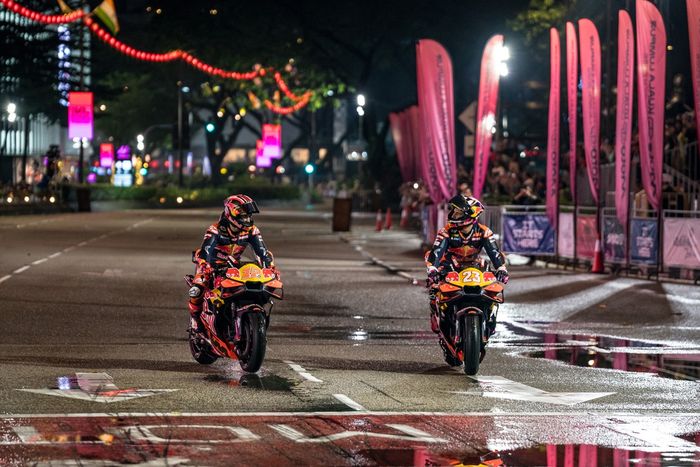 Маверик Виньялес, Red Bull KTM Tech 3, Энеа Бастианини, Red Bull KTM Tech 3