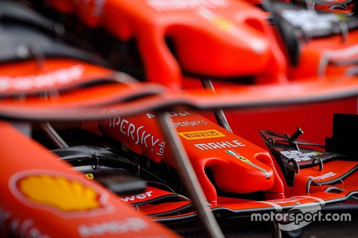 Detalle de la nariz delantera del Ferrari SF90