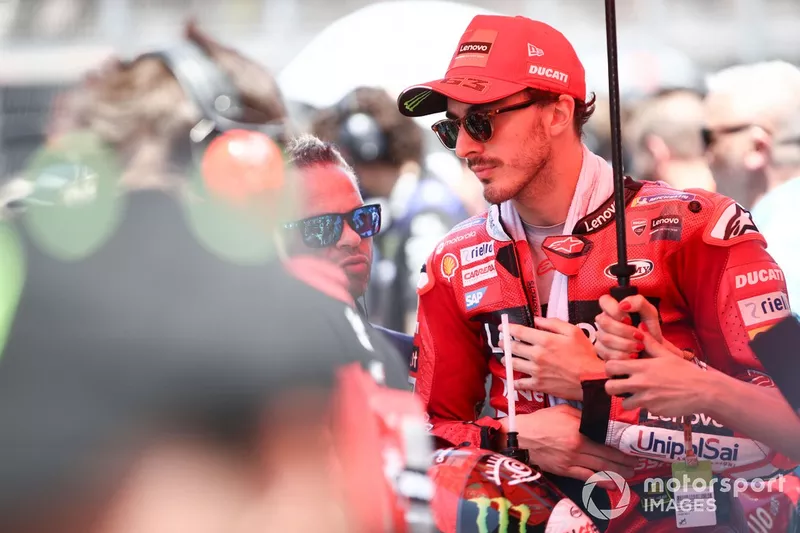 Pecco Bagnaia sur la grille de départ