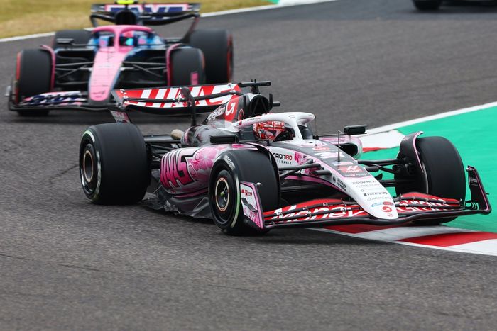 Jack Doohan, Alpine, Esteban Ocon, Haas F1 Team