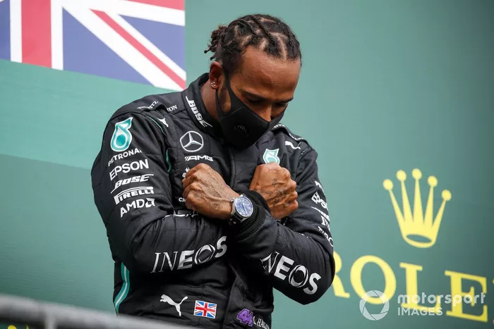 Podio: ganador Lewis Hamilton, Mercedes-AMG F1