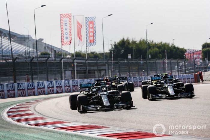 Lewis Hamilton, Mercedes F1 W11, Valtteri Bottas, Mercedes F1 W11, Max Verstappen, Red Bull Racing RB16, Esteban Ocon, Renault F1 Team R.S.20, Daniel Ricciardo, Renault F1 Team R.S.20