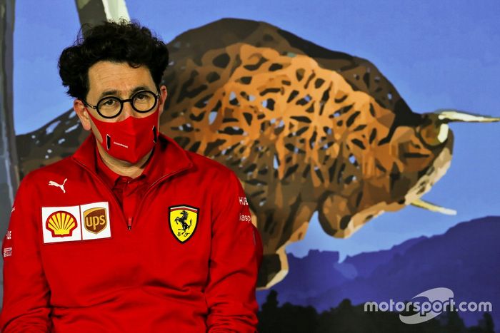 Mattia Binotto, Ferrari director del equipo en la conferencia de prensa