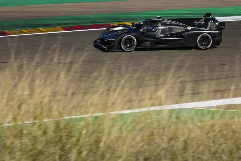 Alpine A424