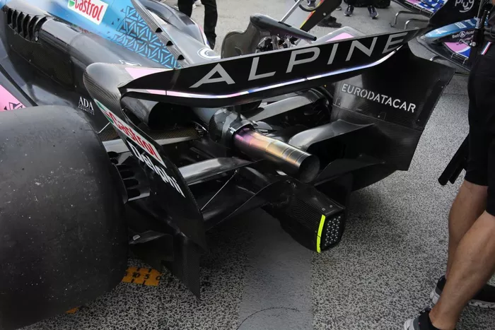 Alpine A523 detalles técnicos