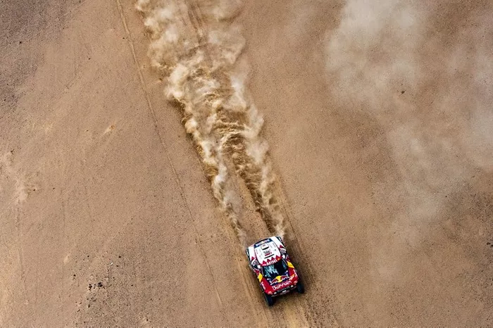 #305 JCW X-Raid Team: Carlos Sainz, Lucas Cruz