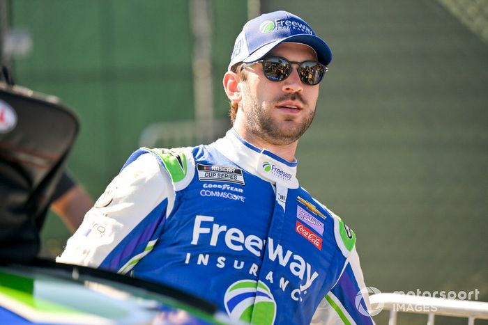 Daniel Suarez, TrackHouse Racing, Chevrolet Camaro Freeway Insurance