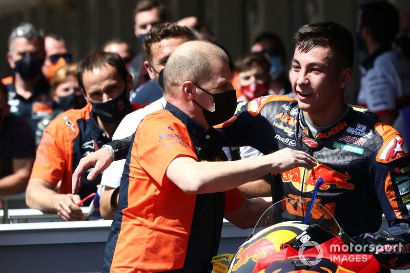 Ganador Raul Fernandez, Red Bull KTM Ajo