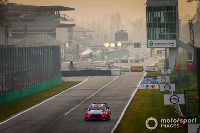Dani Sordo, Carlos Del Barrio, Hyundai Motorsport Hyundai i20 Coupe WRC