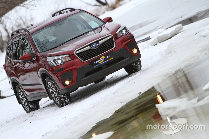 Subaru Forester 2018 року