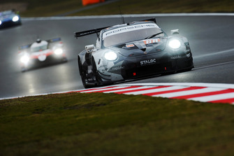 #88 Dempsey Proton Competition Porsche 911 RSR: Matteo Cairoli, Khaled Al Qubaisi, Riccardo Pera