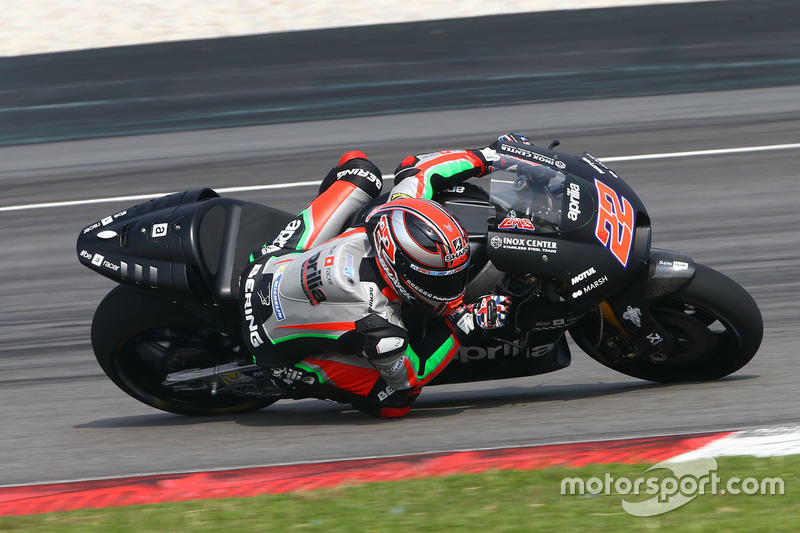 Sam Lowes: P23 1,973