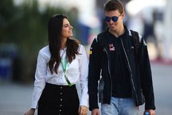 Daniil Kvyat, Scuderia Toro Rosso, his girlfriend Kelly Piquet