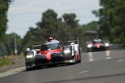 #8 Toyota Gazoo Racing, Toyota TS050 Hybrid: Anthony Davidson, Sébastien Buemi, Kazuki Nakajima
