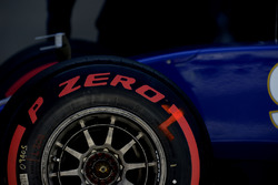 Шина Pirelli на Sauber C35 Маркуса Ерікссона