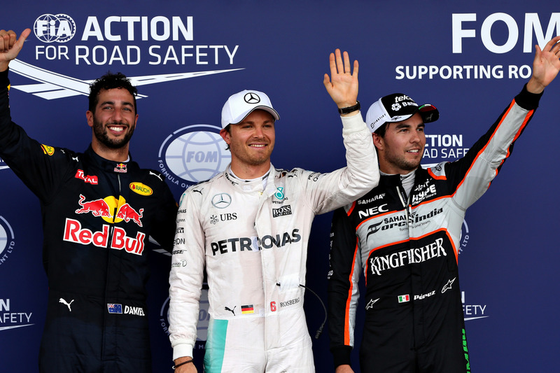 Qualifying top three in parc ferme (L to R): Daniel Ricciardo, Red Bull Racing RB12, third; Nico Rosberg, Mercedes AMG F1, pole position; Sergio Perez, Sahara Force India F1, second