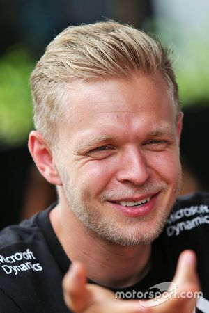 Kevin Magnussen, Renault Sport F1 Team