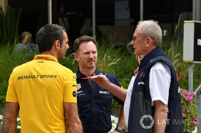 Christian Horner, director del equipo Red Bull Racing, Dr. Helmut Marko, consultor de Red Bull Motorsport y Cyril Abiteboul, director general de Renault Sport F1