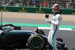 Льюіс Хемілтон, Mercedes AMG F1, у закритому парку