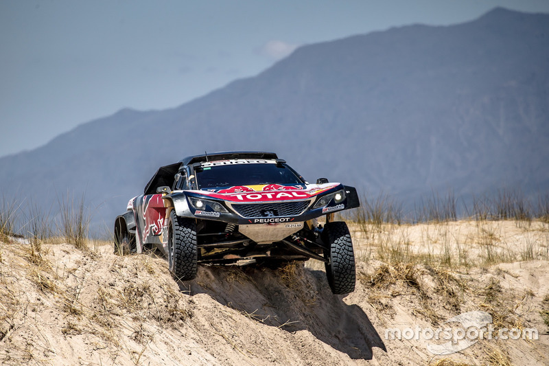 #303 Peugeot Sport Peugeot 3008 DKR: Carlos Sainz, Lucas Cruz