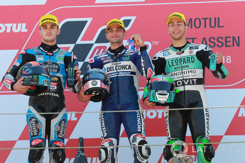 Podio: il secondo classificato Aron Canet, Estrella Galicia 0,0, il vincitore della gara Jorge Martin, Del Conca Gresini Racing Moto3, il terzo classificato Enea Bastianini, Leopard Racing