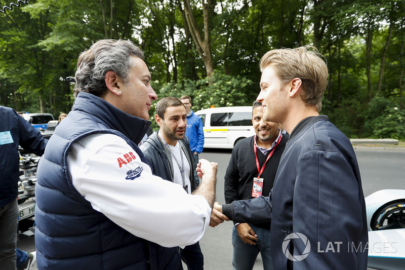 Nico Rosberg bersama Alejandro Agag, pendiri Formula E