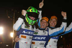 Переможці #60 Michael Shank Racing Curb/Agajanian Ligier JS P2 Honda: Джон П'ю, Освальдо Негрі, Олів
