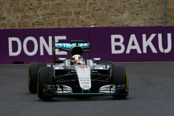 Льюїс Хемілтон, Mercedes AMG F1 W07 Hybrid