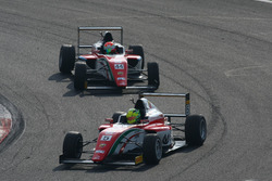 Mick Schumacher, Prema Powerteam precede il compagno di squadra Juri Vips, Prema Powerteam