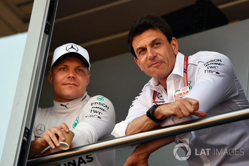 Valtteri Bottas, Mercedes-AMG F1, Toto Wolff, Mercedes AMG F1