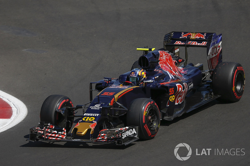 2016: Scuderia Toro Rosso STR11
