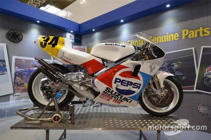 Kevin Schwantz 1989 RGV500