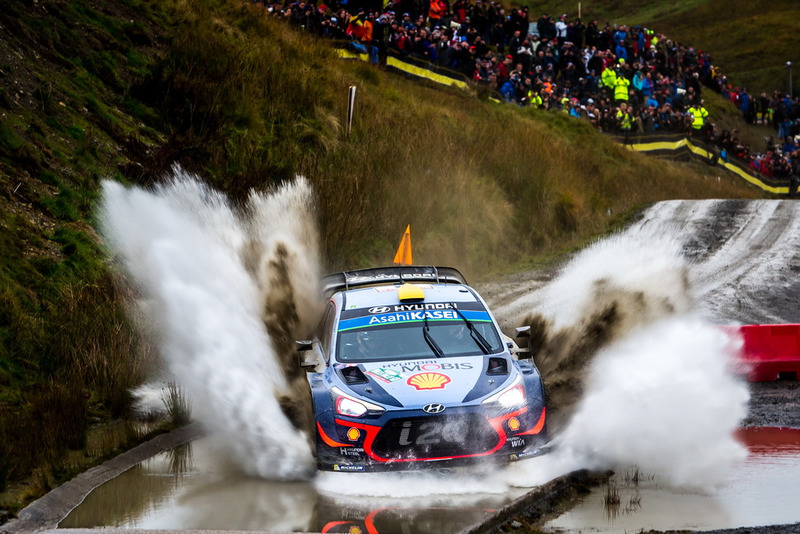 Andreas Mikkelsen, Anders Jæger, Hyundai Motorsport Hyundai i20 Coupe WRC Fabien Dufour