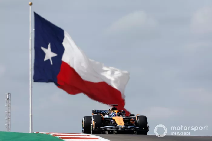 Oscar Piastri, McLaren MCL38