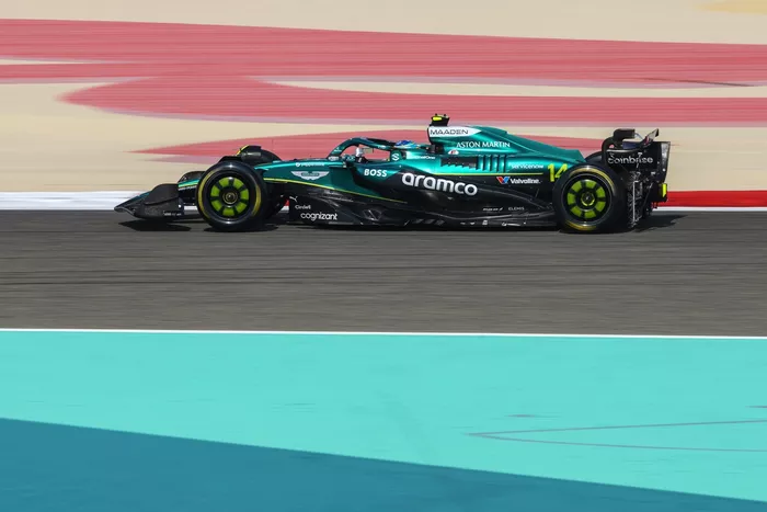 Fernando Alonso, Aston Martin Racing