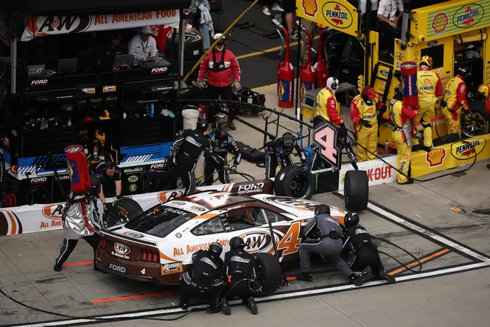 Noah Gragson, Front Row Motorsports Ford