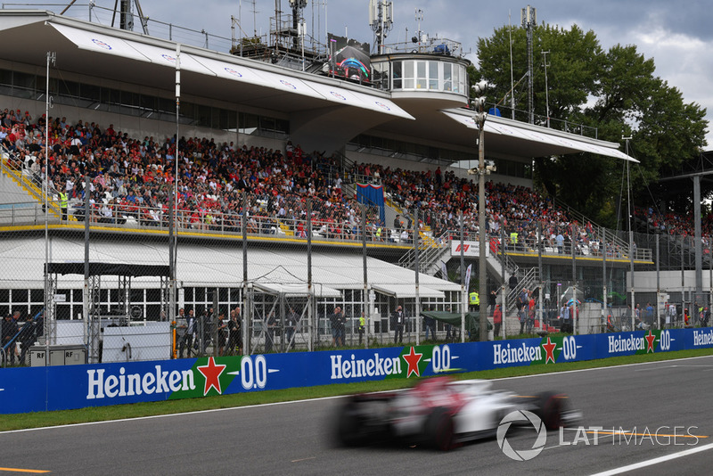 Шарль Леклер, Sauber C37