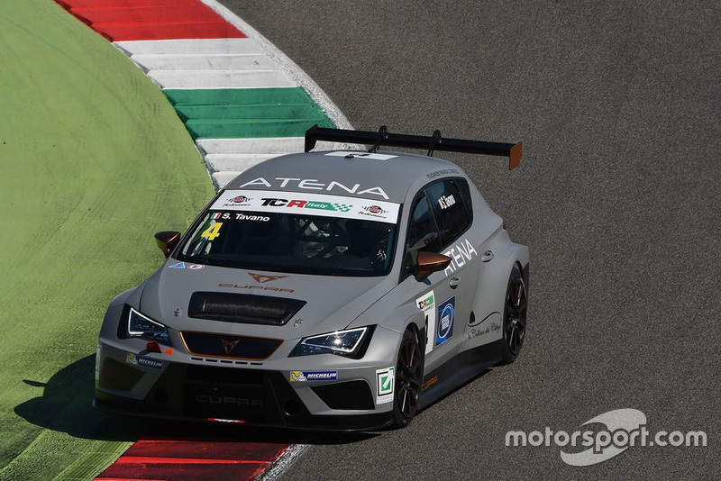 salvatore-tavano-seat-leon-tcr.jpg