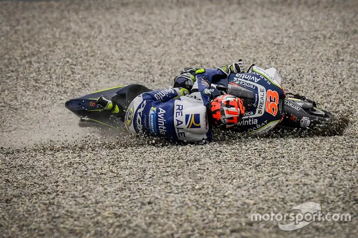 Caída de Tito Rabat, Avintia Racing 