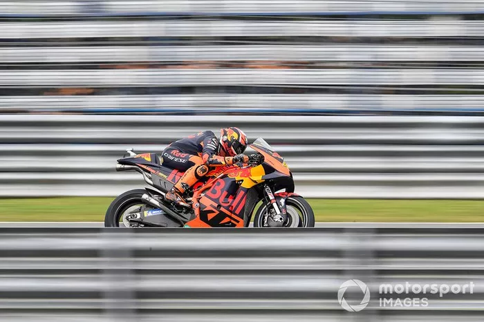 11 - Pol Espargaro: 1'31.065