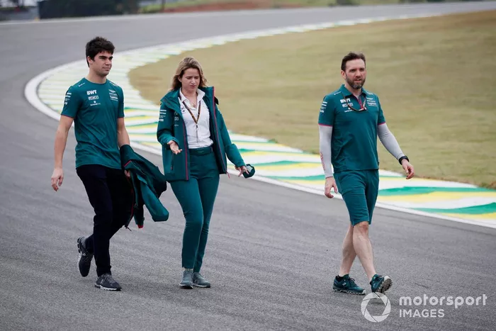 Lance Stroll, Aston Martin, recorre la pista