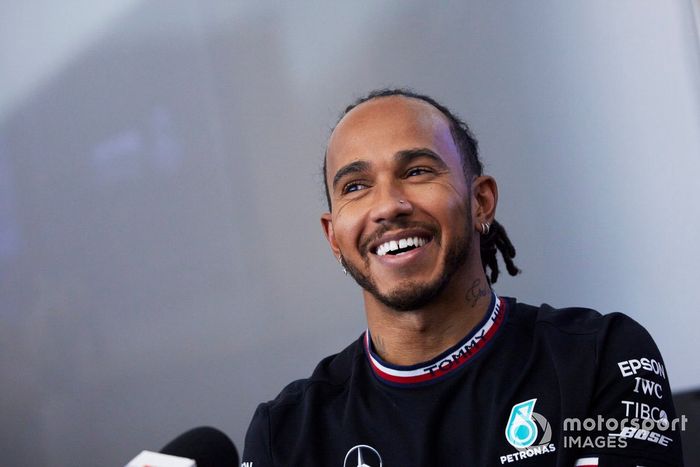 Lewis Hamilton, Mercedes habla con los medios de comunicación