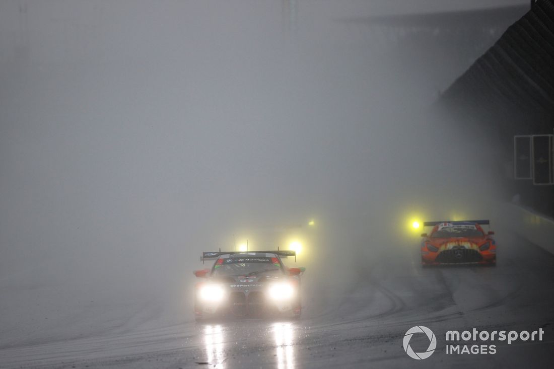 #1 Paul Miller Racing BMW M4 GT3: Bryan Sellers, Madison Snow, Neil Verhagen