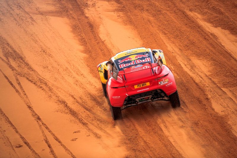 #201 Bahrain Raid Xtreme Prodrive: Sebastien Loeb, Fabian Lurquin